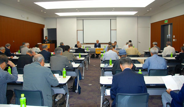 �ߘa�U�N�x���{�����N���u����̎ʐ^